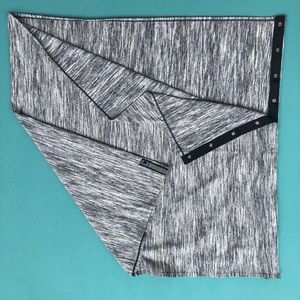 Lululemon Vinyasa scarf